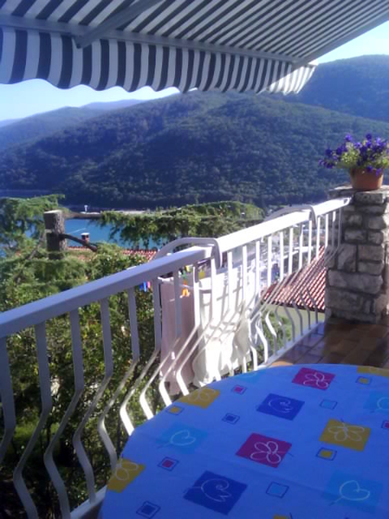 One bedroom apartment with balcony and sea view Rabac, Labin  A-b