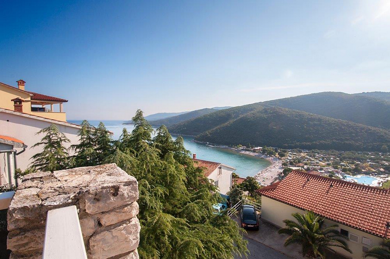 One bedroom apartment with balcony and sea view Rabac, Labin  A-b