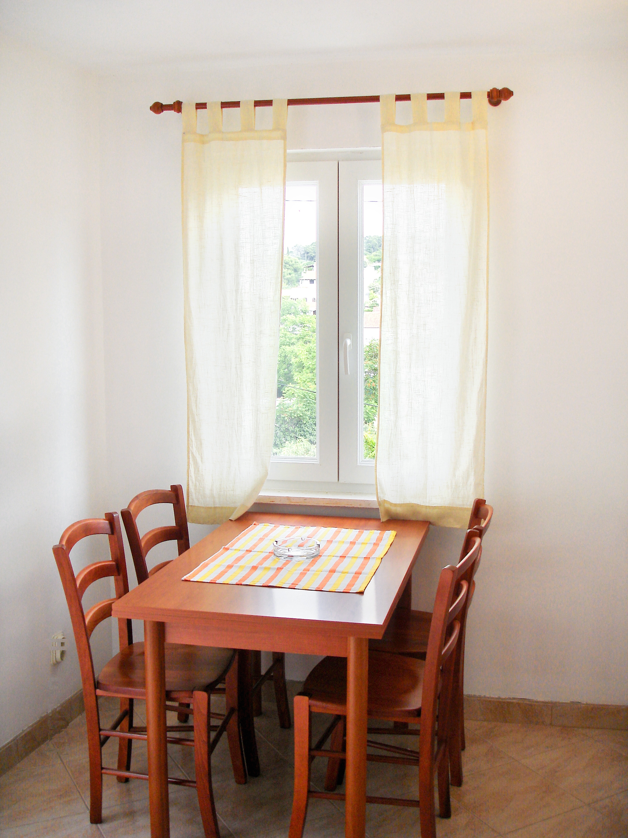 Jednosobni apartman s terasom Sutivan, Brač  A-b