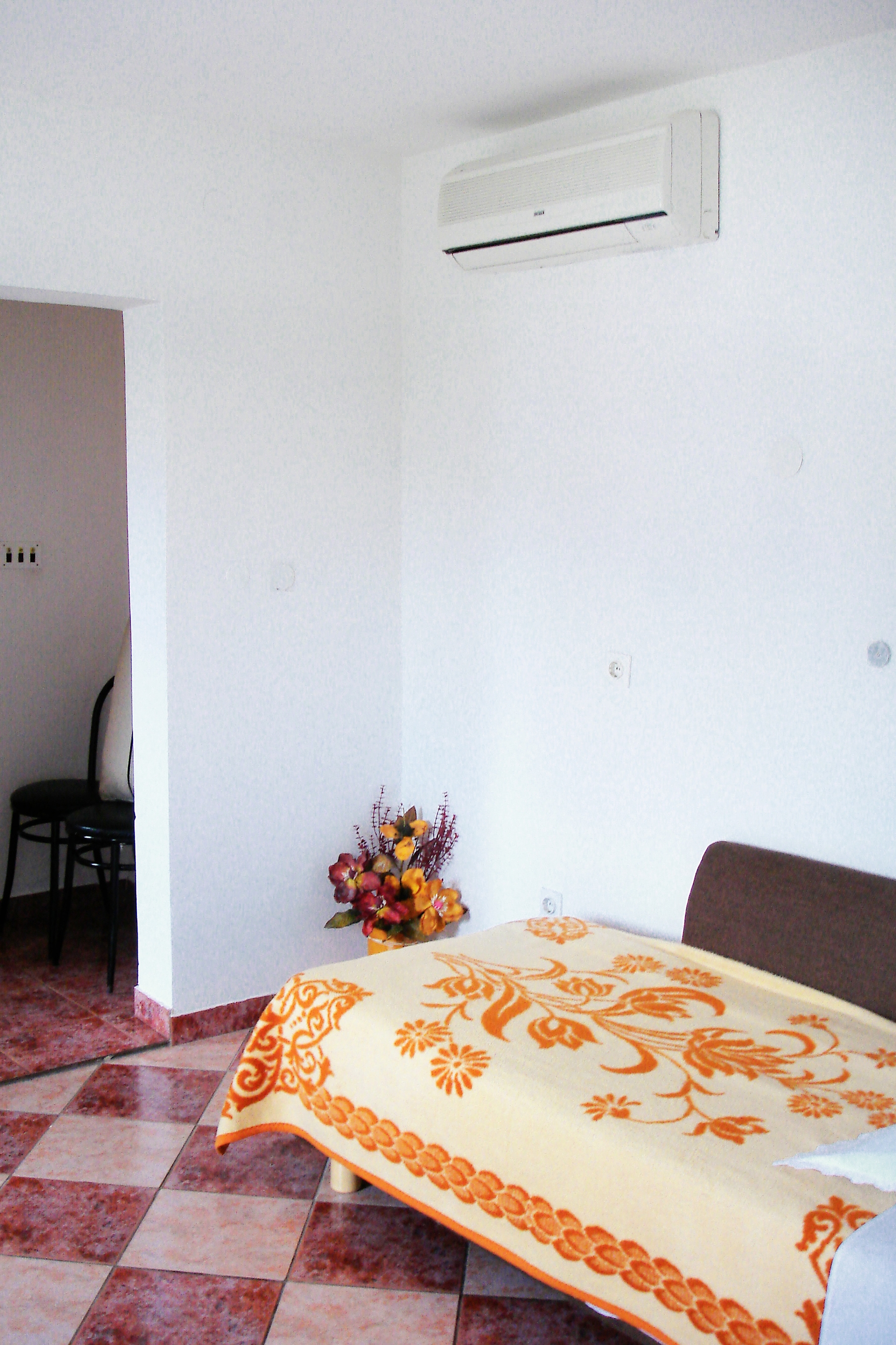 Jednosobni apartman s terasom Sutivan, Brač  A-b