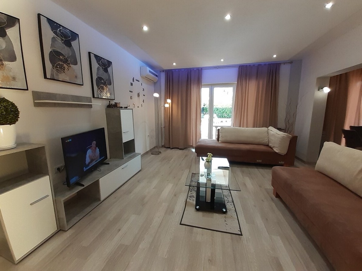 Three bedroom apartment with terrace Nedešćina, Central Istria - Središnja Istra (A-7455-a)