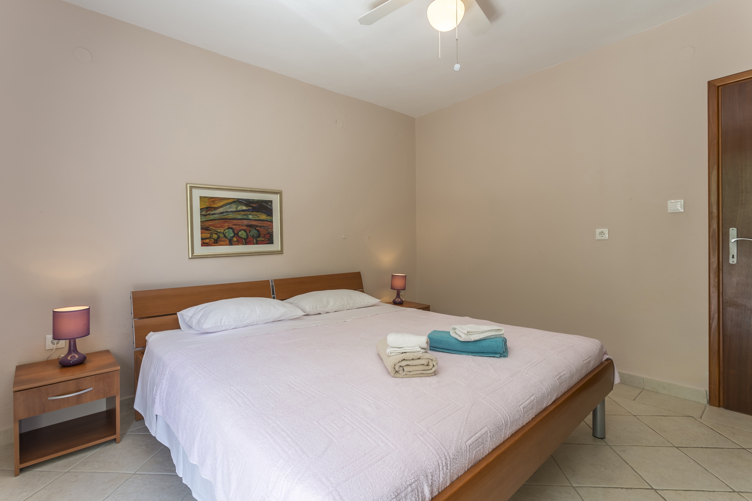 Four bedroom apartment with terrace and sea view Medići, Omiš  A-a