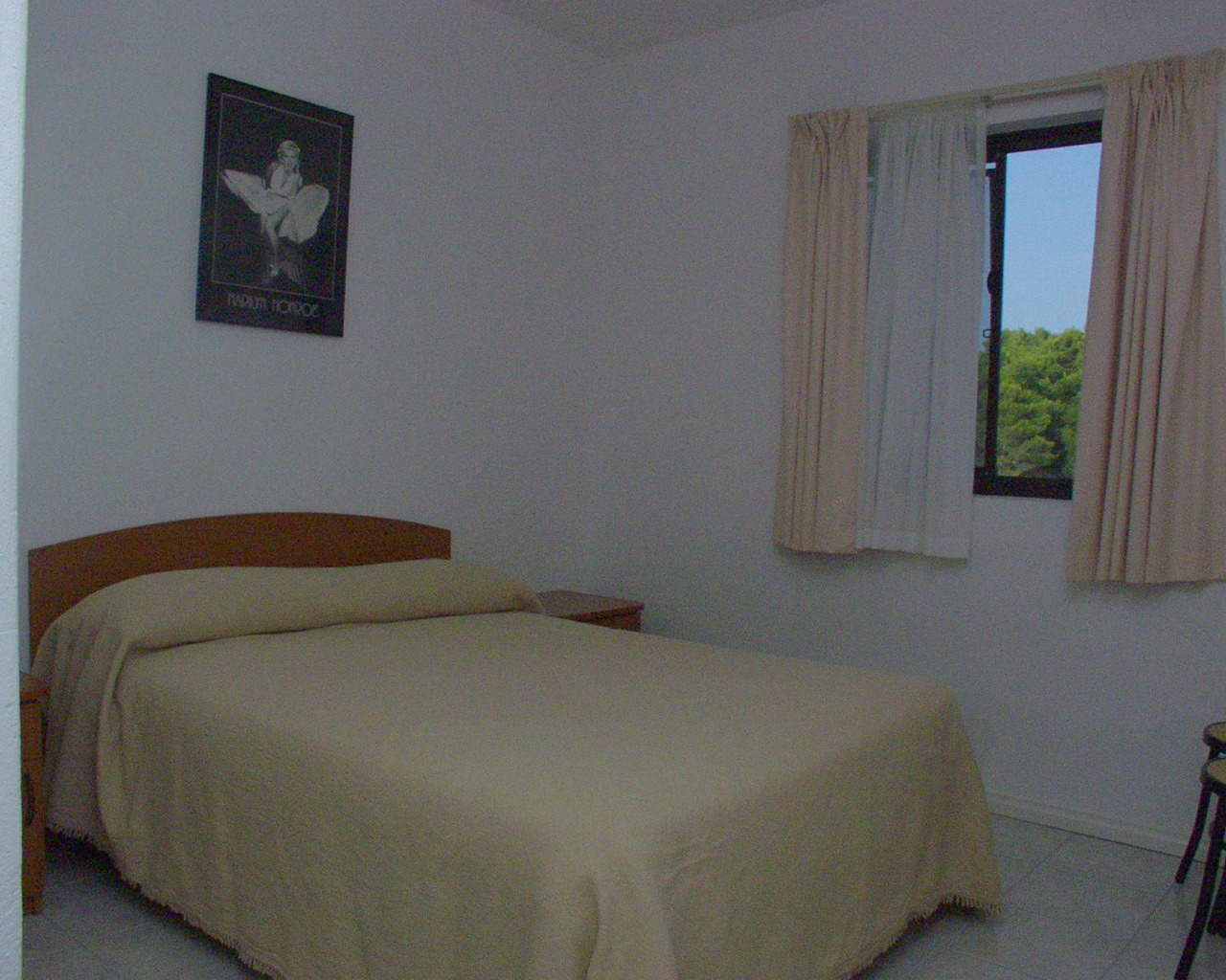 Comfortable and spacious apartment with terrace and sea view Sutivan, Brač  A-a