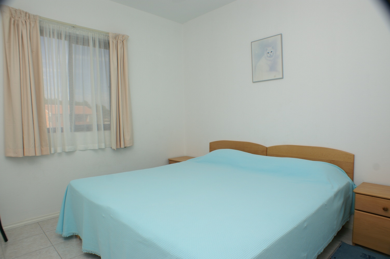 Comfortable and spacious apartment with terrace and sea view Sutivan, Brač  A-a