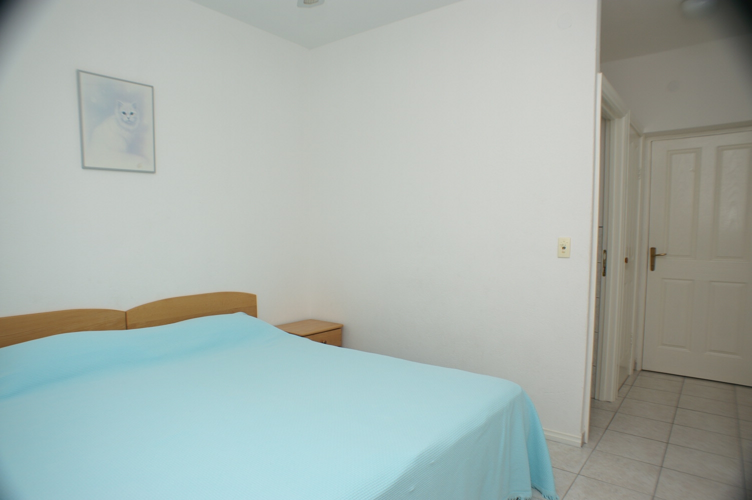 Comfortable and spacious apartment with terrace and sea view Sutivan, Brač  A-a