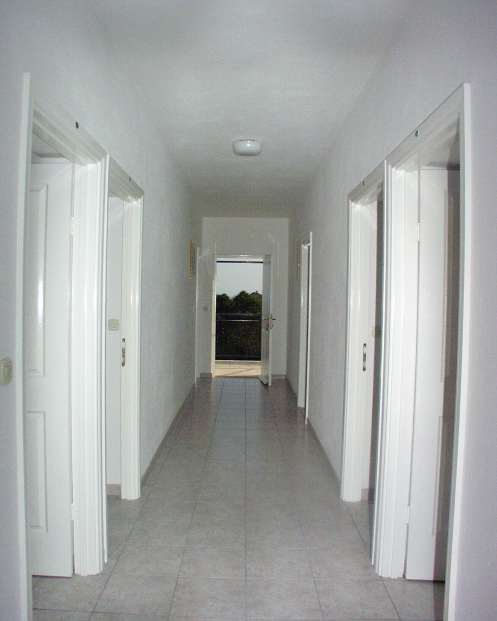 Comfortable and spacious apartment with terrace and sea view Sutivan, Brač  A-a