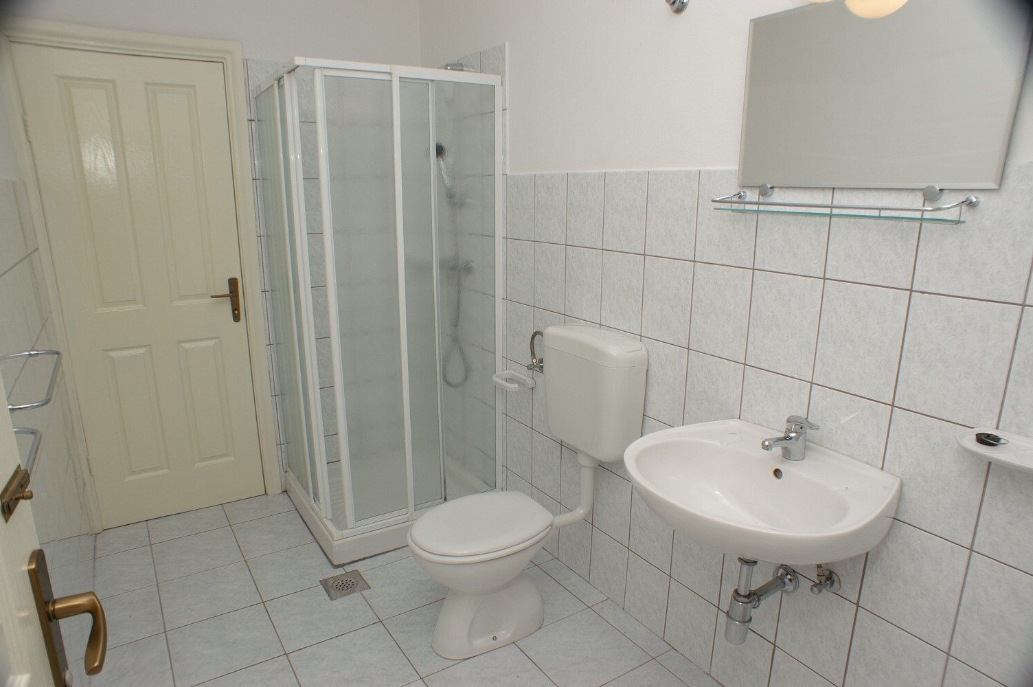 Two bedroom apartment with terrace and sea view Sutivan, Brač  A-b