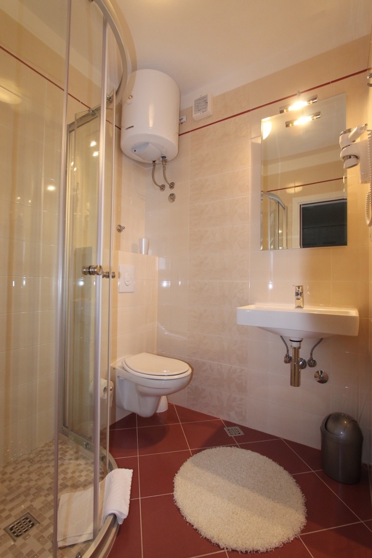One bedroom apartment with terrace and sea view Rabac, Labin  A-d