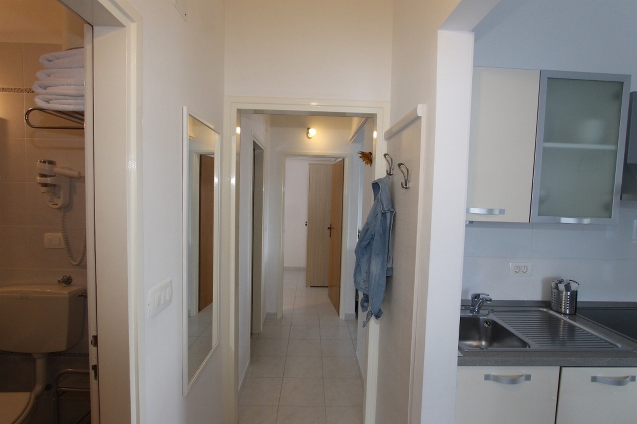 Three bedroom apartment with terrace and sea view Rabac, Labin  A-e