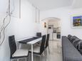 Jídelna Rabac, Jídelna v ubytování typu apartment, WiFi.