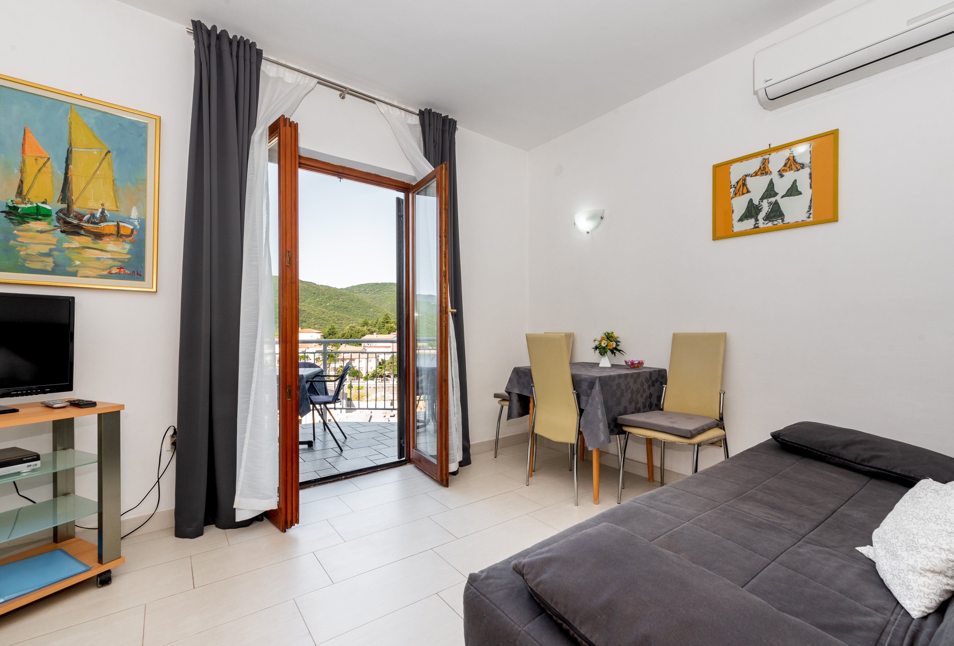 One bedroom apartment with terrace and sea view Rabac, Labin (A-7474-c)