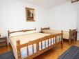 Senj, Bedroom in the apartment, air condition available, (pet friendly) and WiFi.