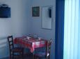 Medići, Comedor in the studio-apartment, WiFi.