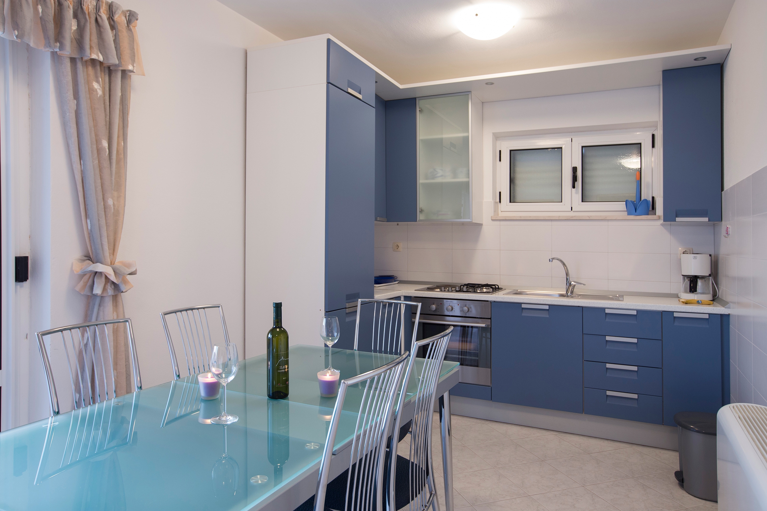 One bedroom apartment near beach Ražanj, Rogoznica  A-a