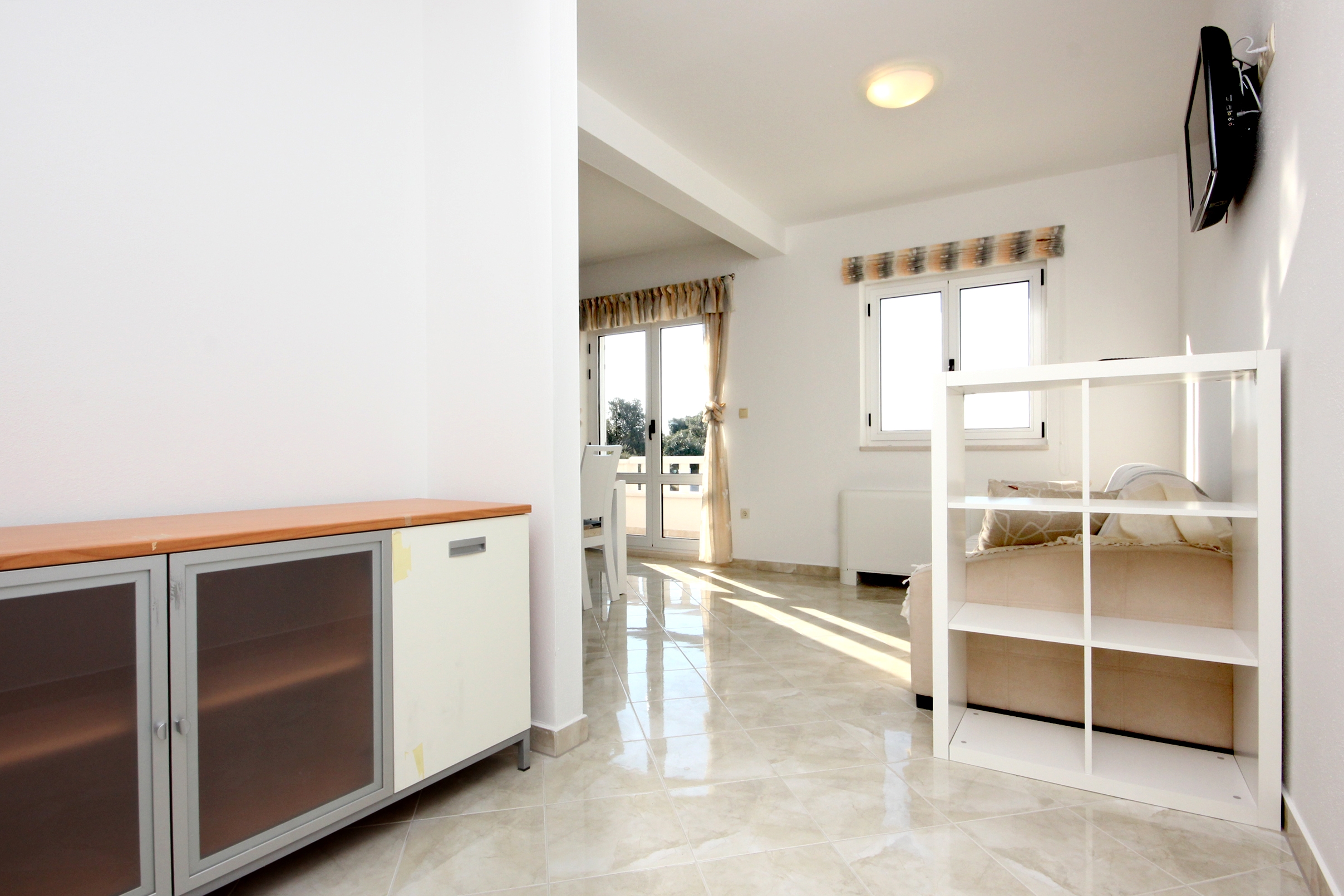 One bedroom apartment near beach Ražanj, Rogoznica  A-b