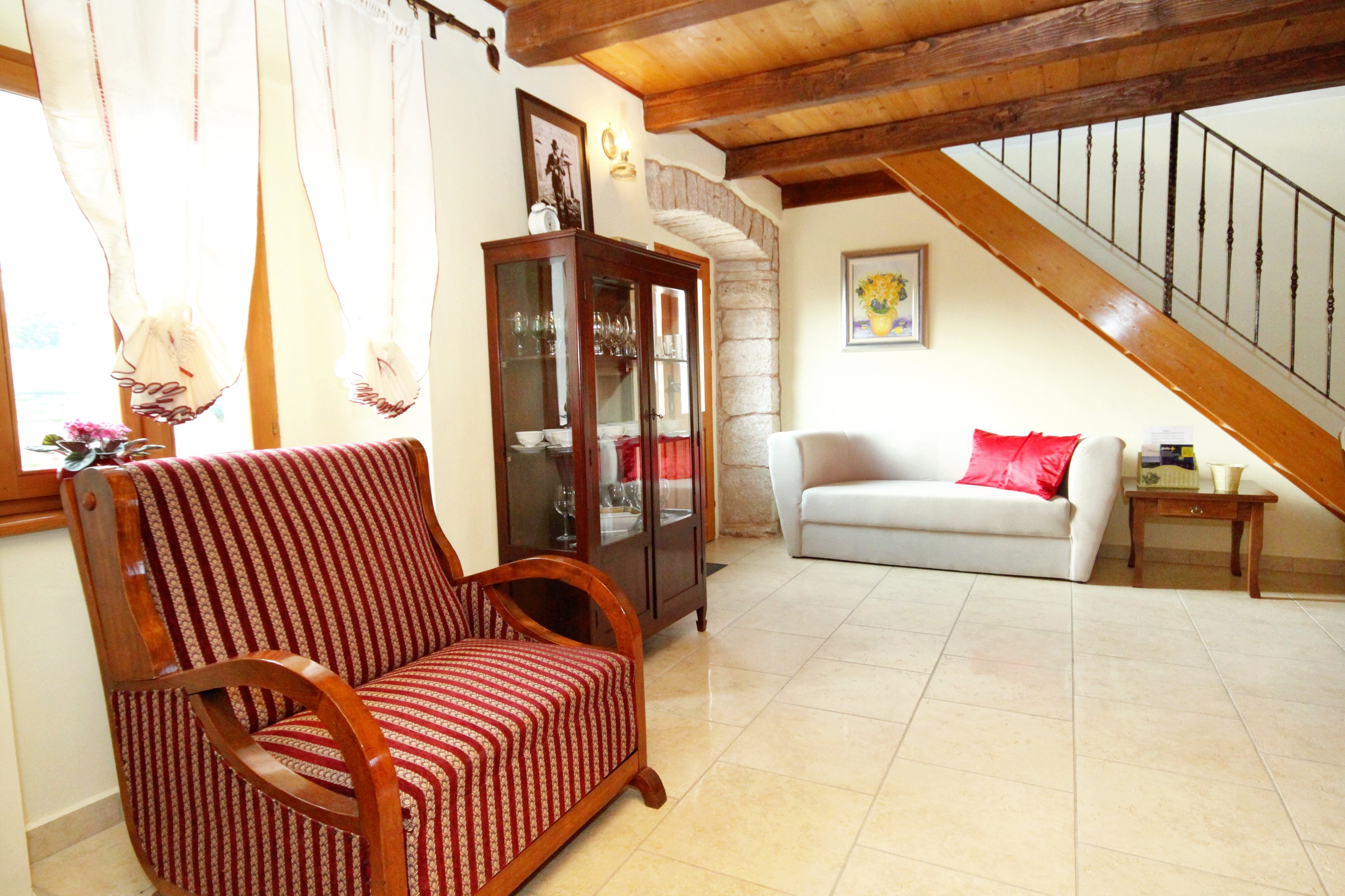 Four bedroom house with terrace Hreljići, Marčana  K