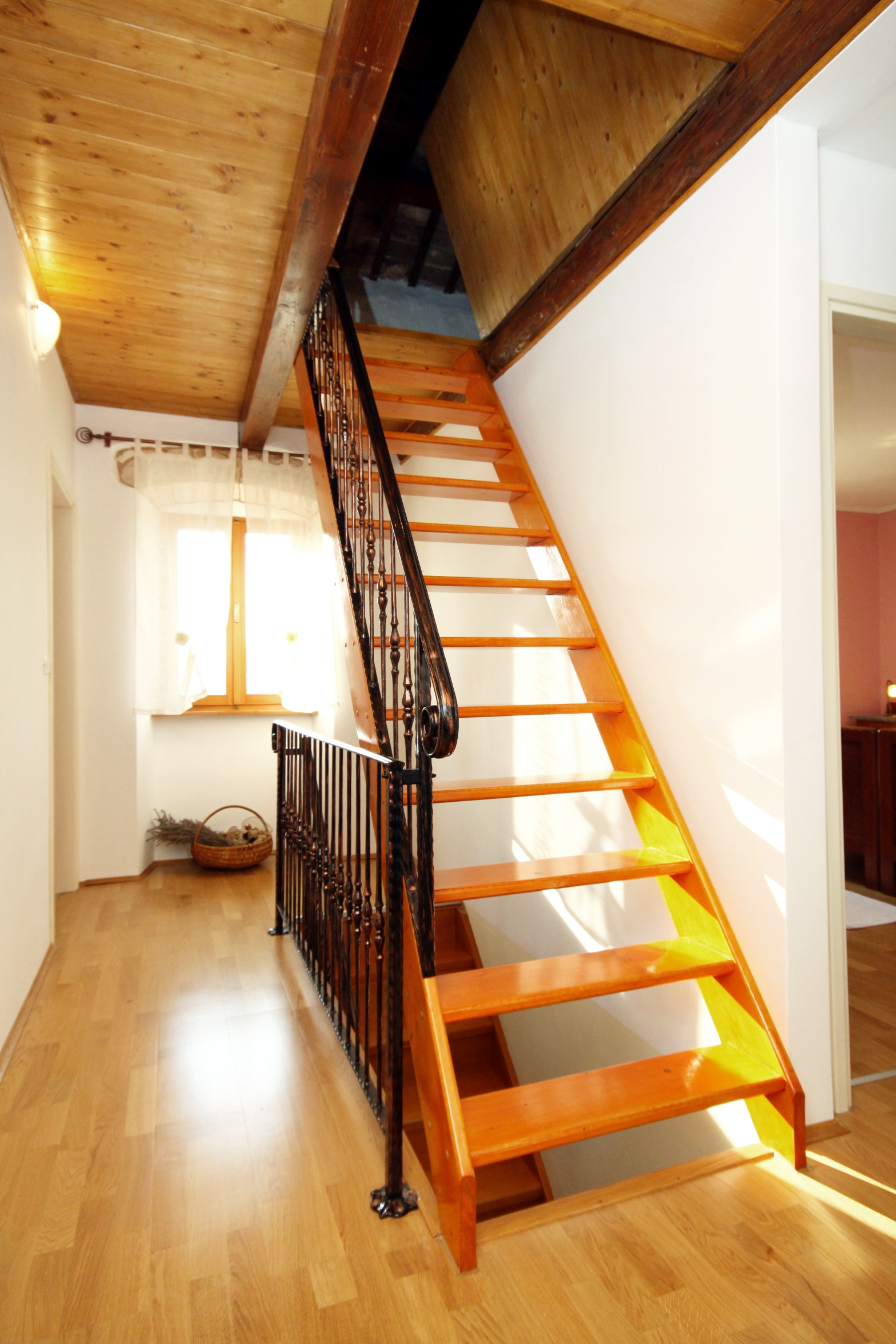 Four bedroom house with terrace Hreljići, Marčana  K