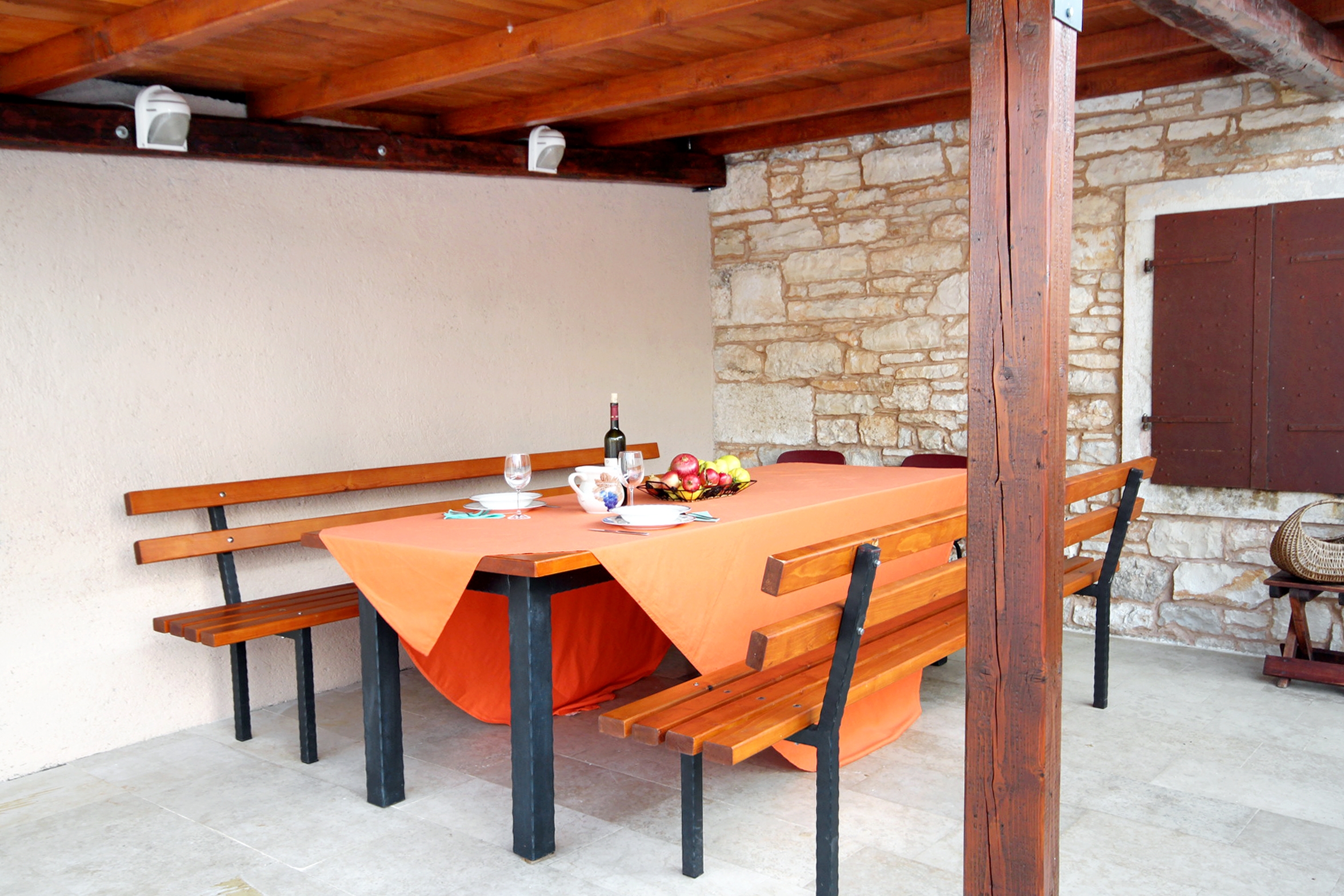 Four bedroom house with terrace Hreljići, Marčana  K