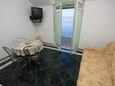 Dining room Slatine, Dining room in the apartment, air condition available and WiFi.