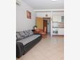Obývací pokoj Rogoznica, Obývací pokoj v ubytování typu apartment, s klimatizací a WiFi.