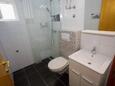 Sutivan, Baño 2 in the apartment, (pet friendly) y WiFi.