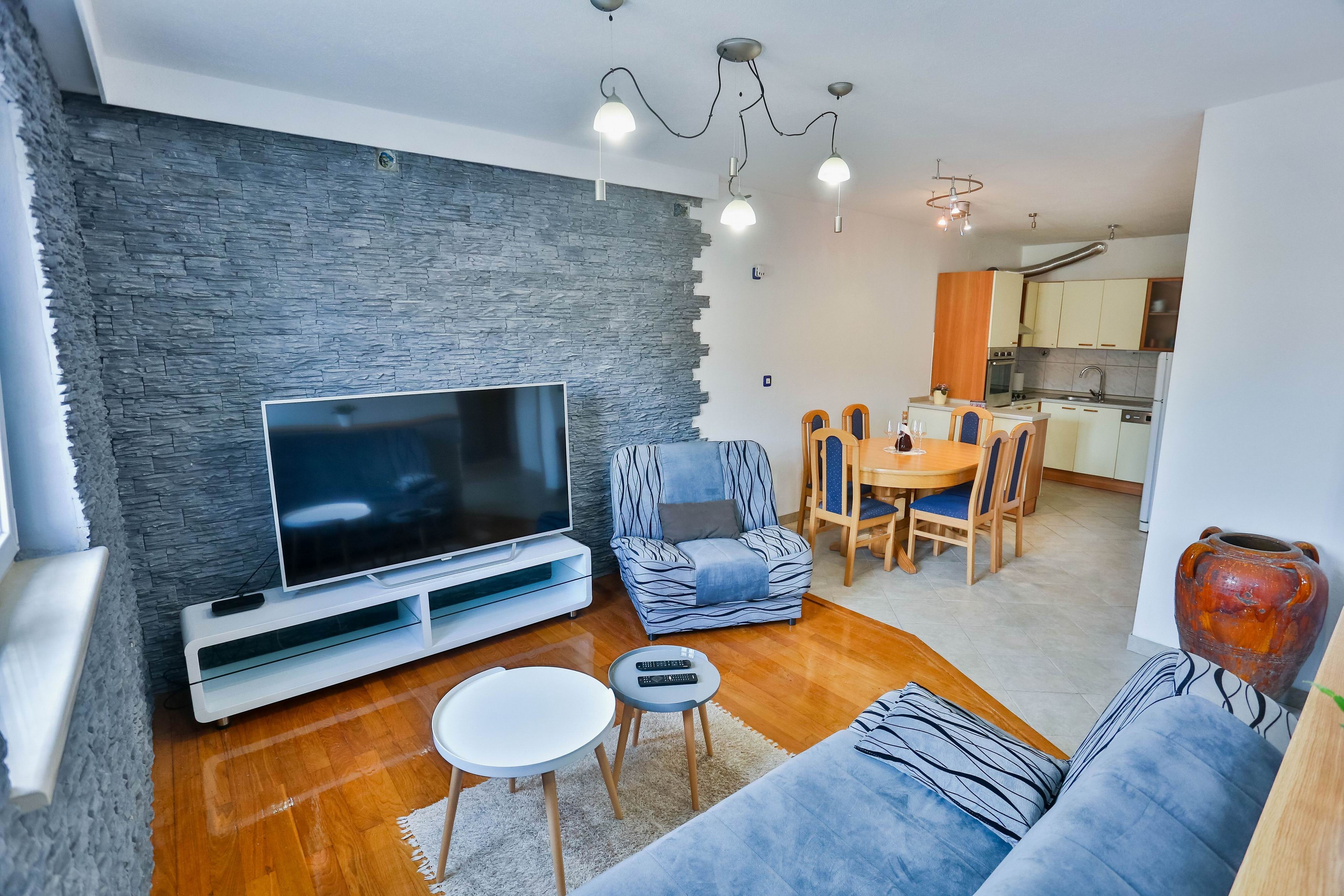 Two bedroom apartment with terrace Sutivan, Brač  A-g