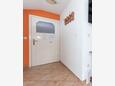 Pisak, Hallway in the apartment, WiFi.