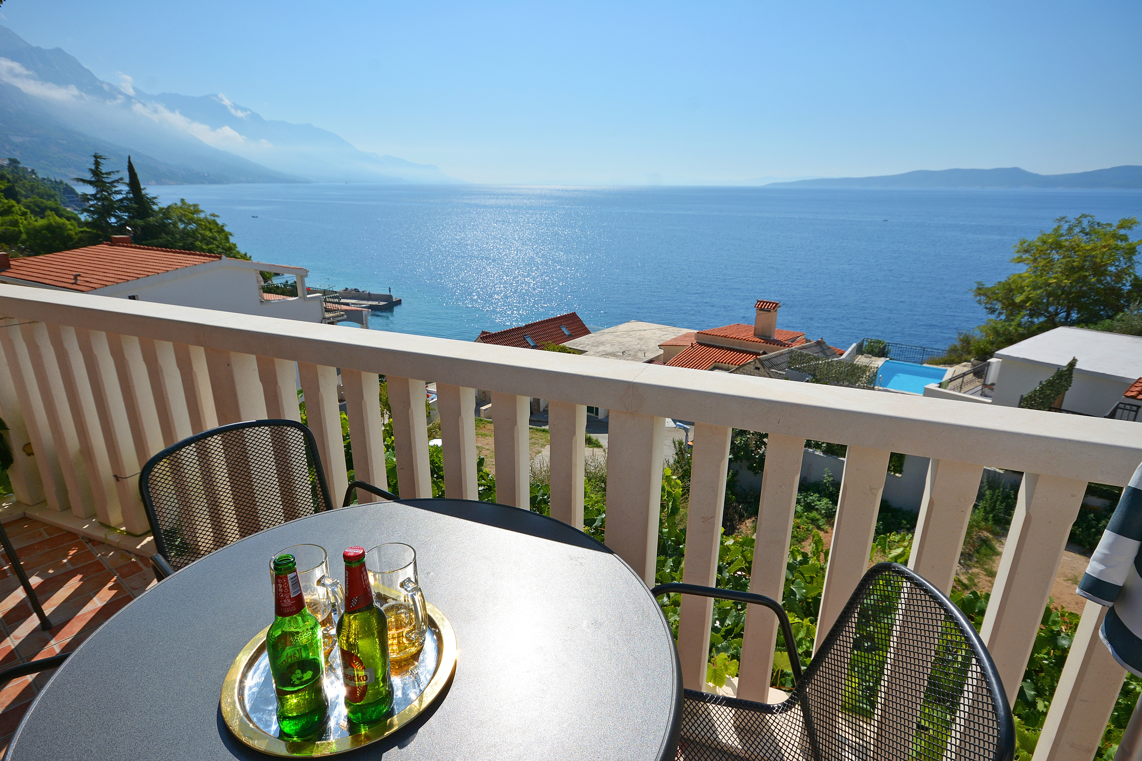 Two bedroom apartment with terrace and sea view Pisak, Omiš  A-a