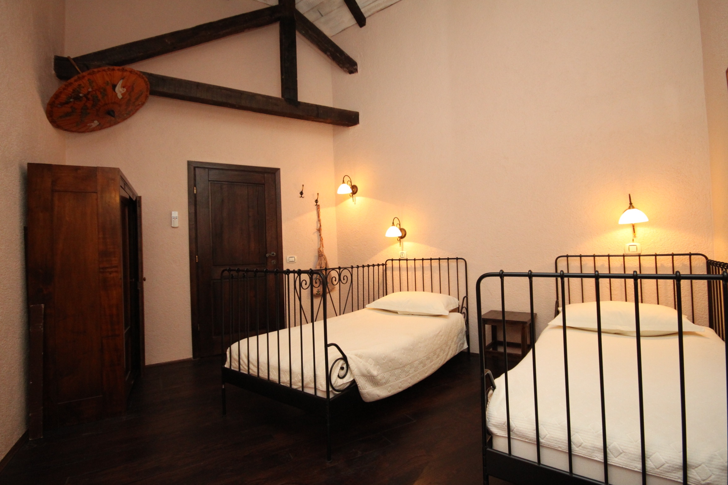 Four bedroom house with terrace Škrapi, Central Istria - Središnja Istra  K