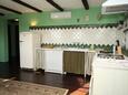 Škrapi, Kitchen 1 in the house, air condition available, (pet friendly) and WiFi.