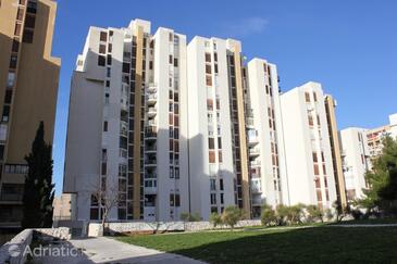 Property Split, Split, Property 7530 - Apartments with pebble beach.