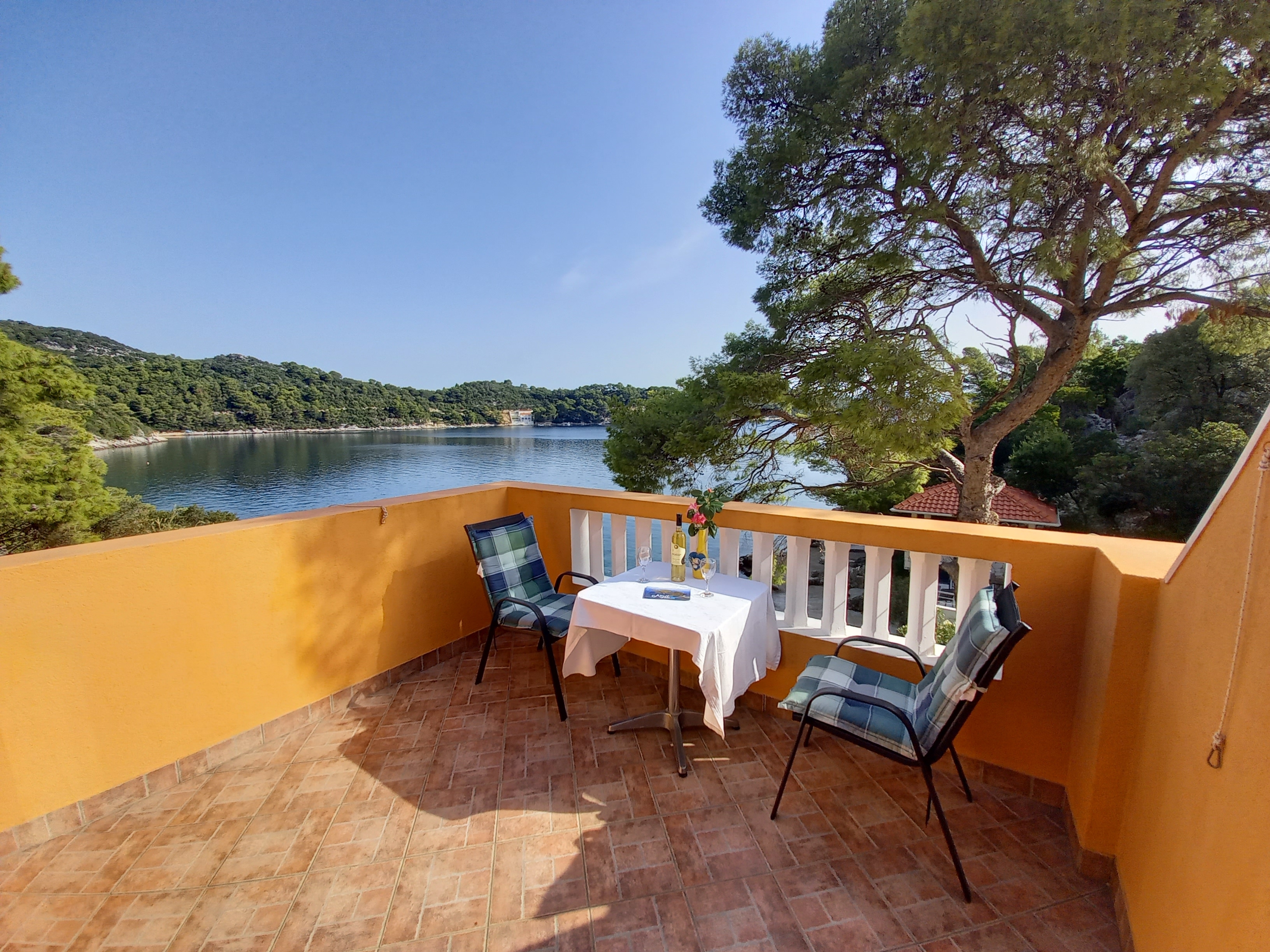One bedroom apartment near beach Sobra, Mljet (A-7531-c) One bedroom apartment near beach Sobra, Mljet (A-7531-c)