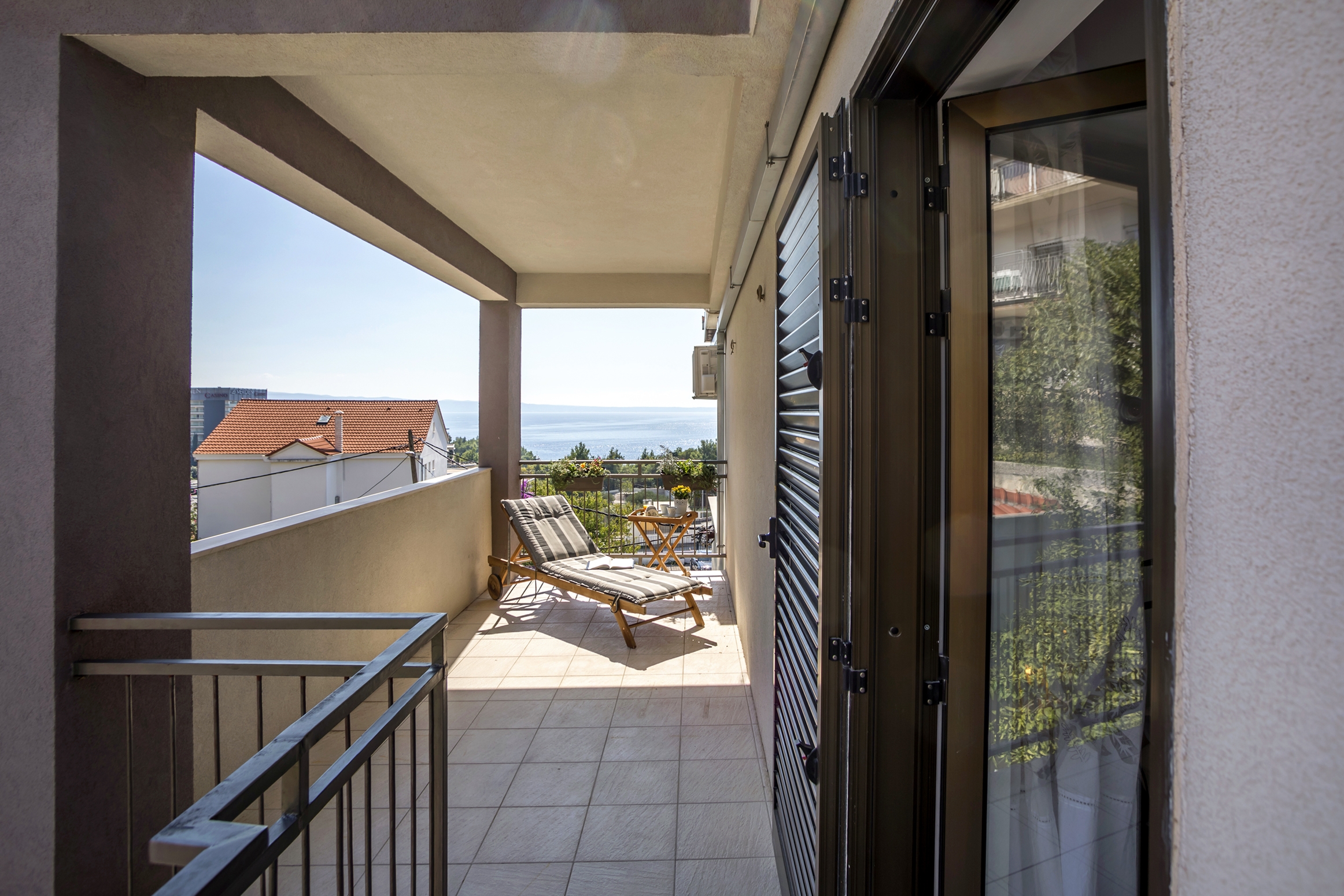 Three bedroom house with terrace and sea view Podstrana, Split  K