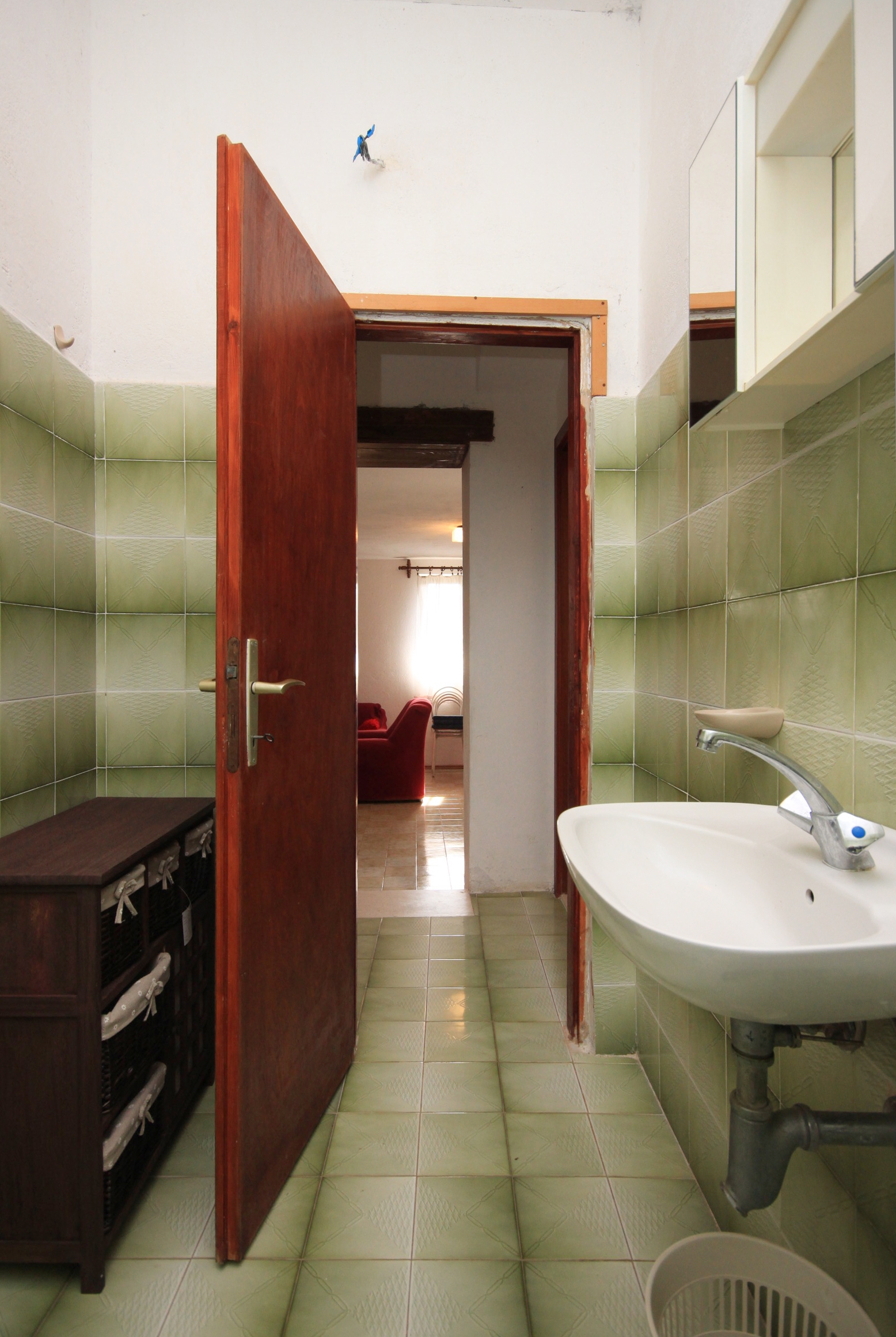 Three bedroom apartment with terrace Rogoznica  A-a