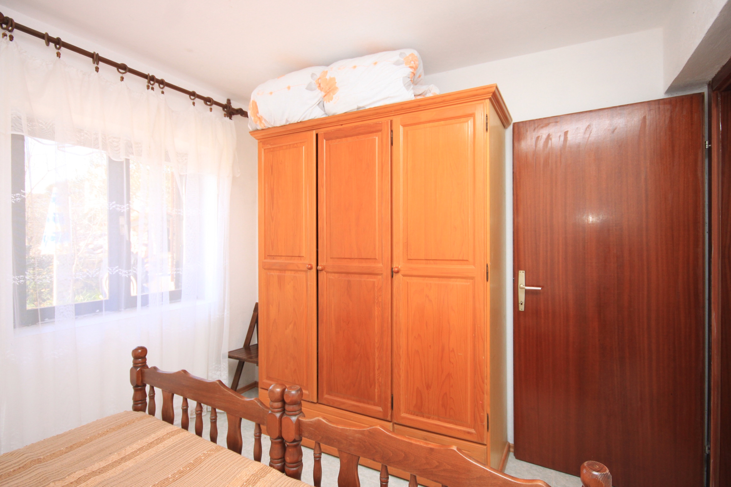 Three bedroom apartment with terrace Rogoznica  A-a