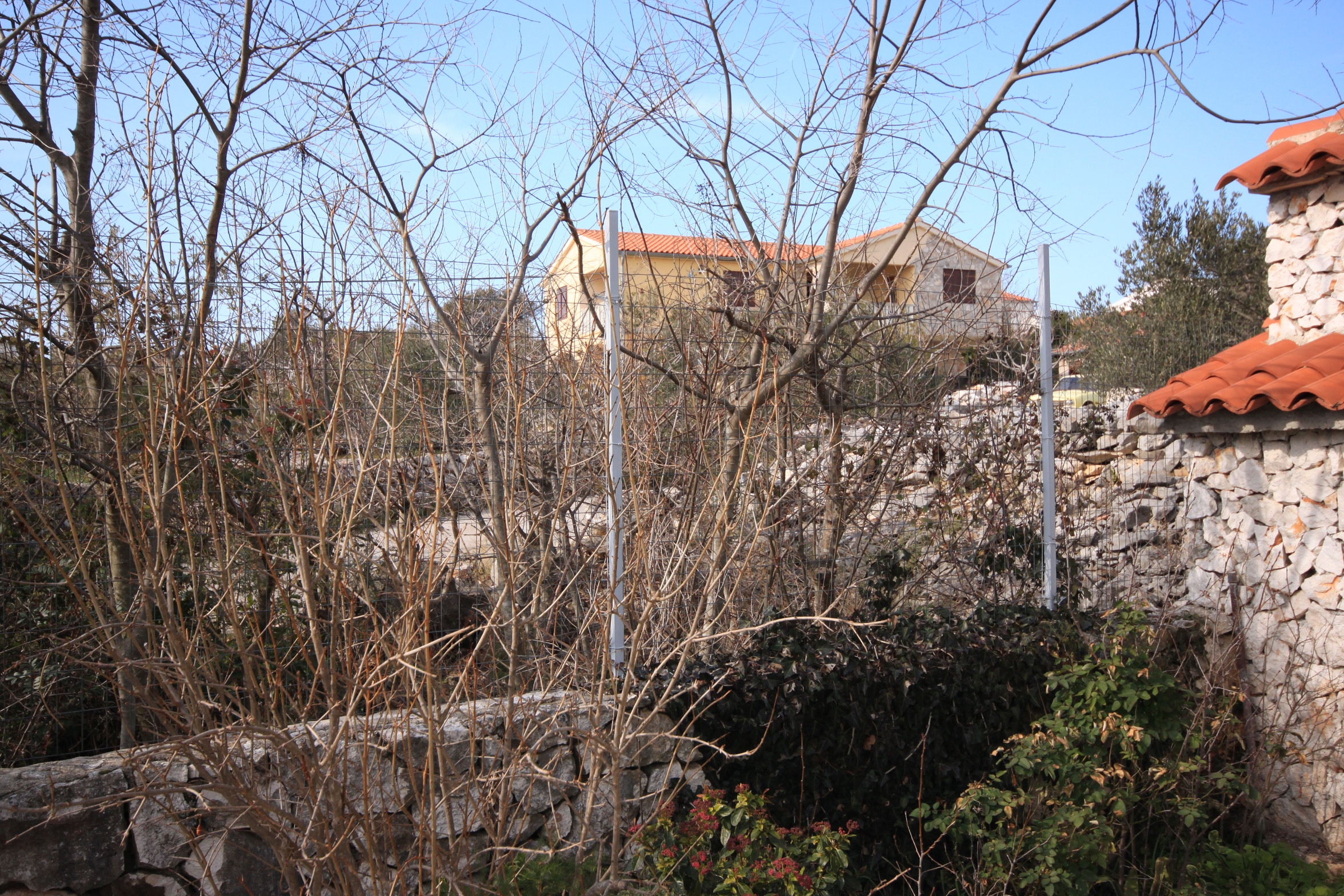 Three bedroom apartment with terrace Rogoznica  A-a