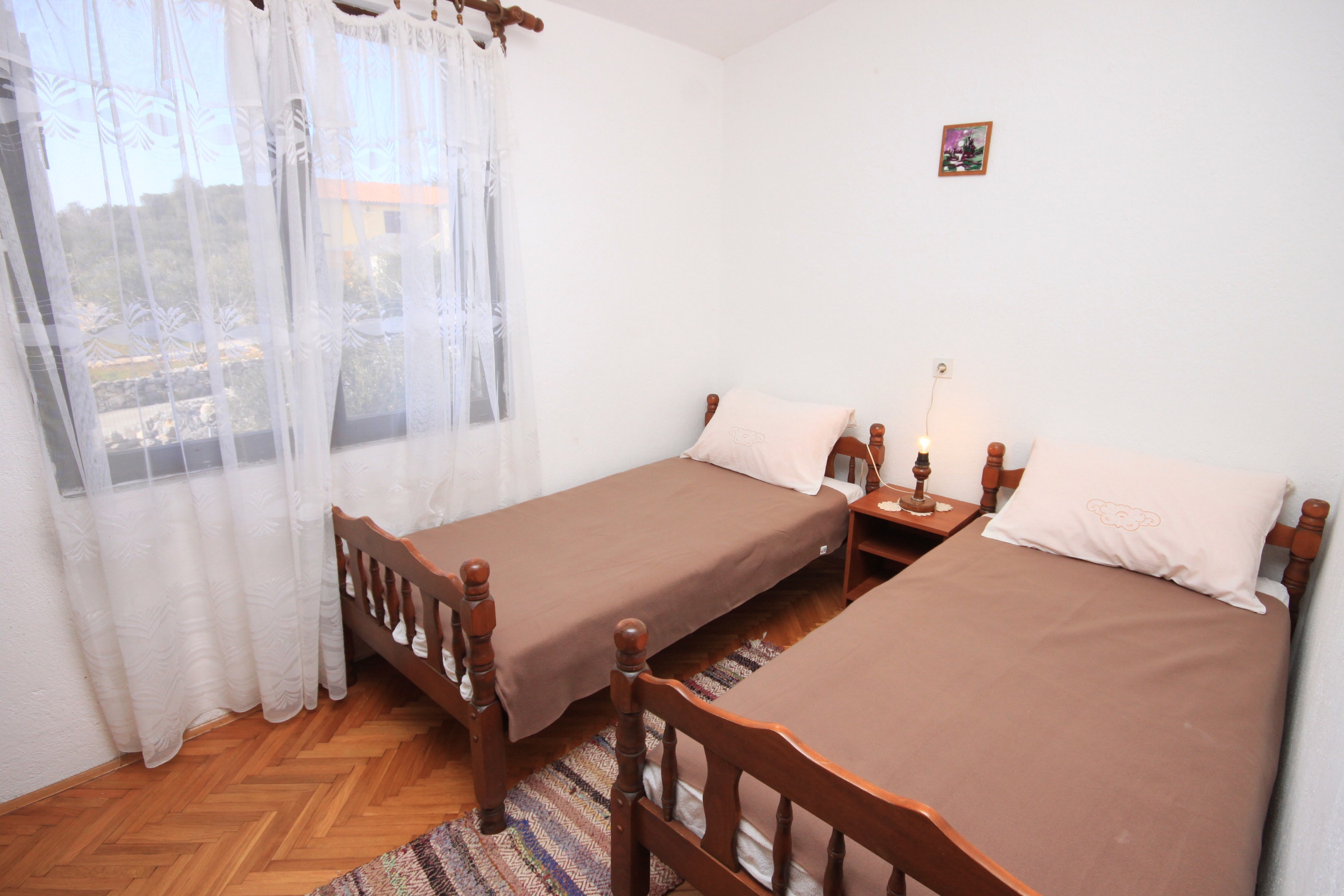 Three bedroom apartment with terrace Rogoznica  A-b
