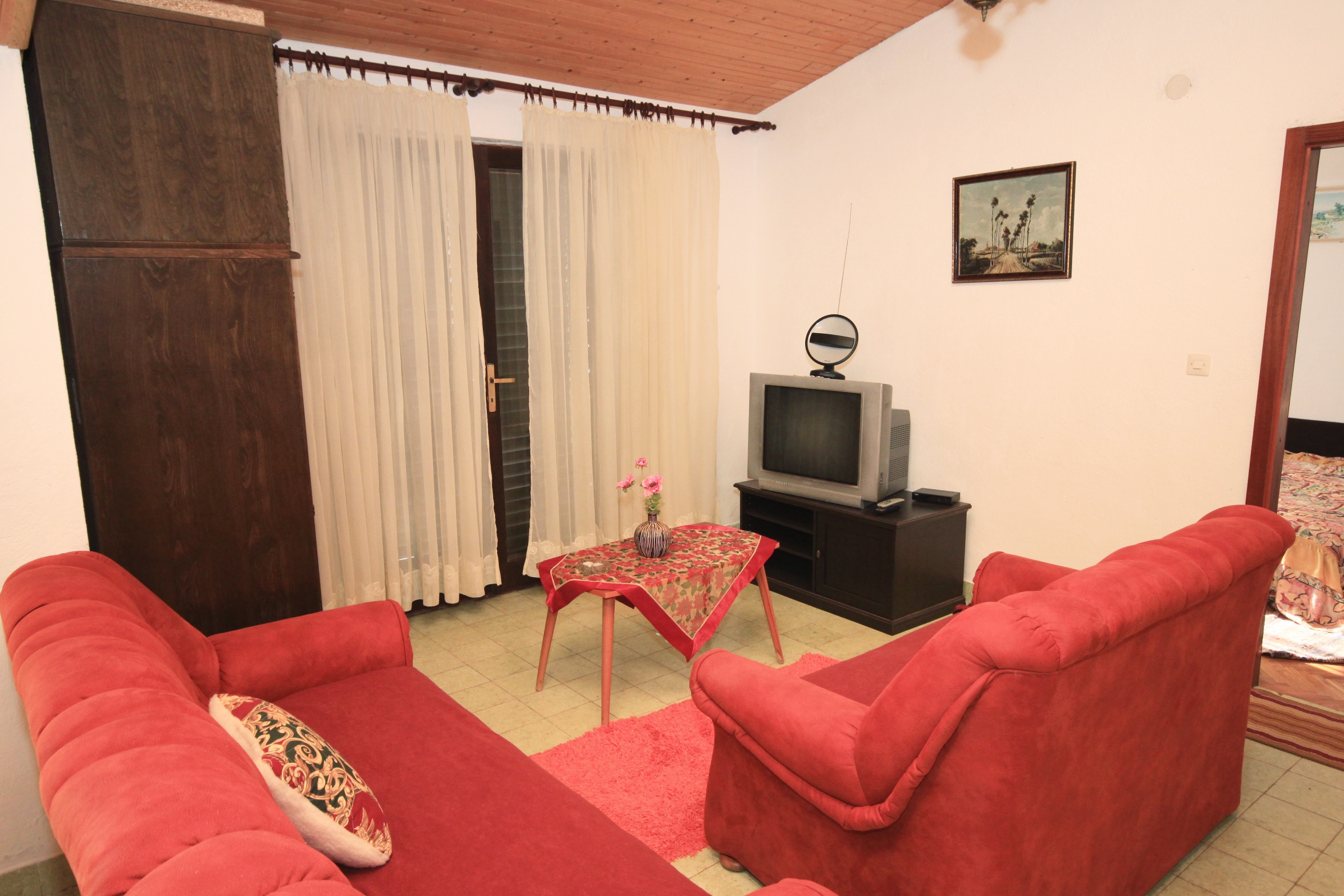 Three bedroom apartment with terrace Rogoznica (A-7541-b) Three bedroom apartment with terrace Rogoznica (A-7541-b)