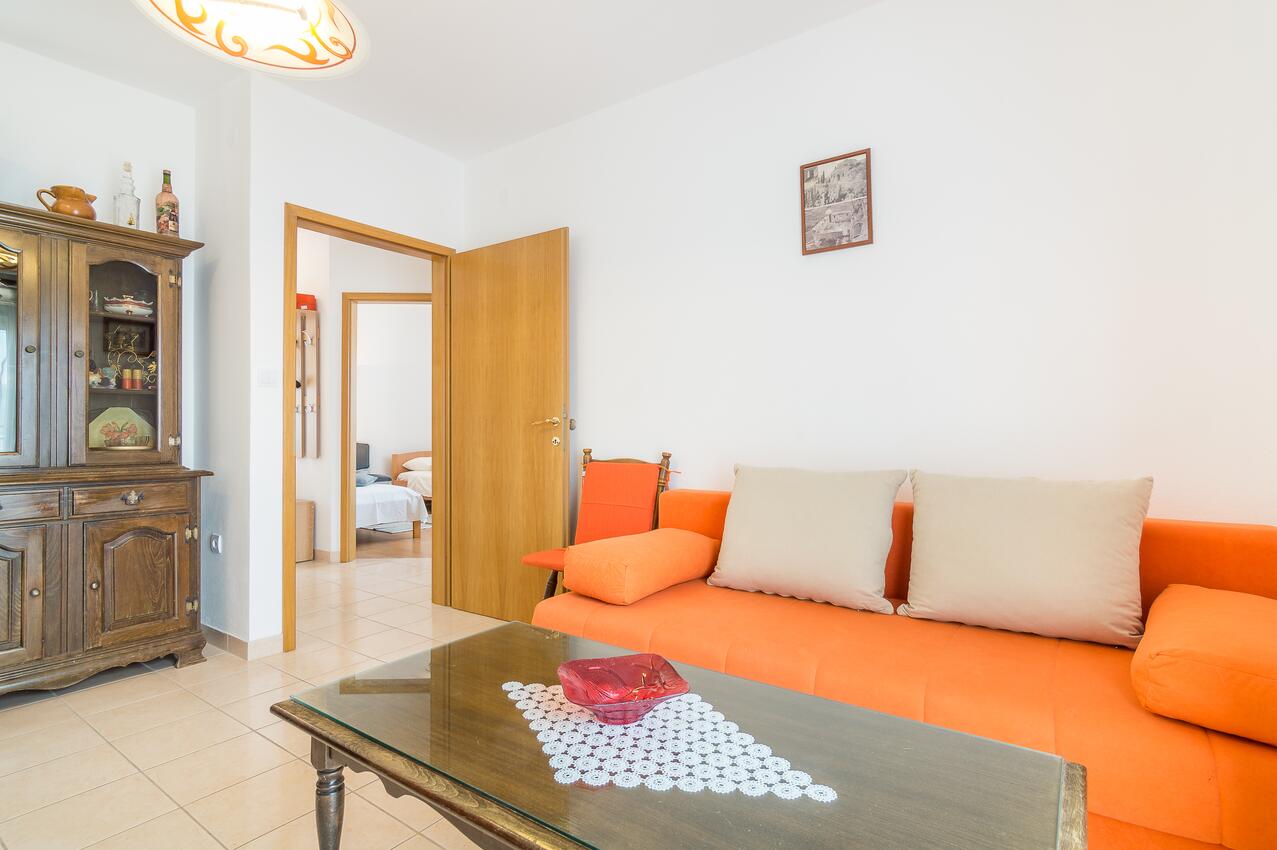 Apartmán v meste Arbanija - 7543