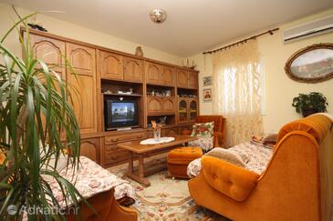 Living room Arbanija, Living room in the apartment, dostupna klima.