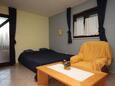 Camera da letto Okrug Gornji, Camera da letto nell'alloggi del tipo studio-apartment, condizionatore disponibile e WiFi.
