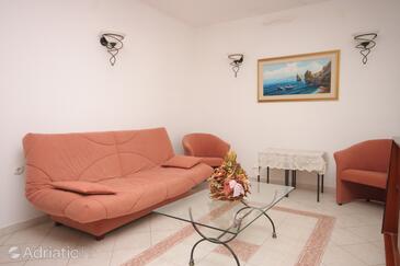 Living room Supetar, Living room in the house, dostupna klima i WIFI.