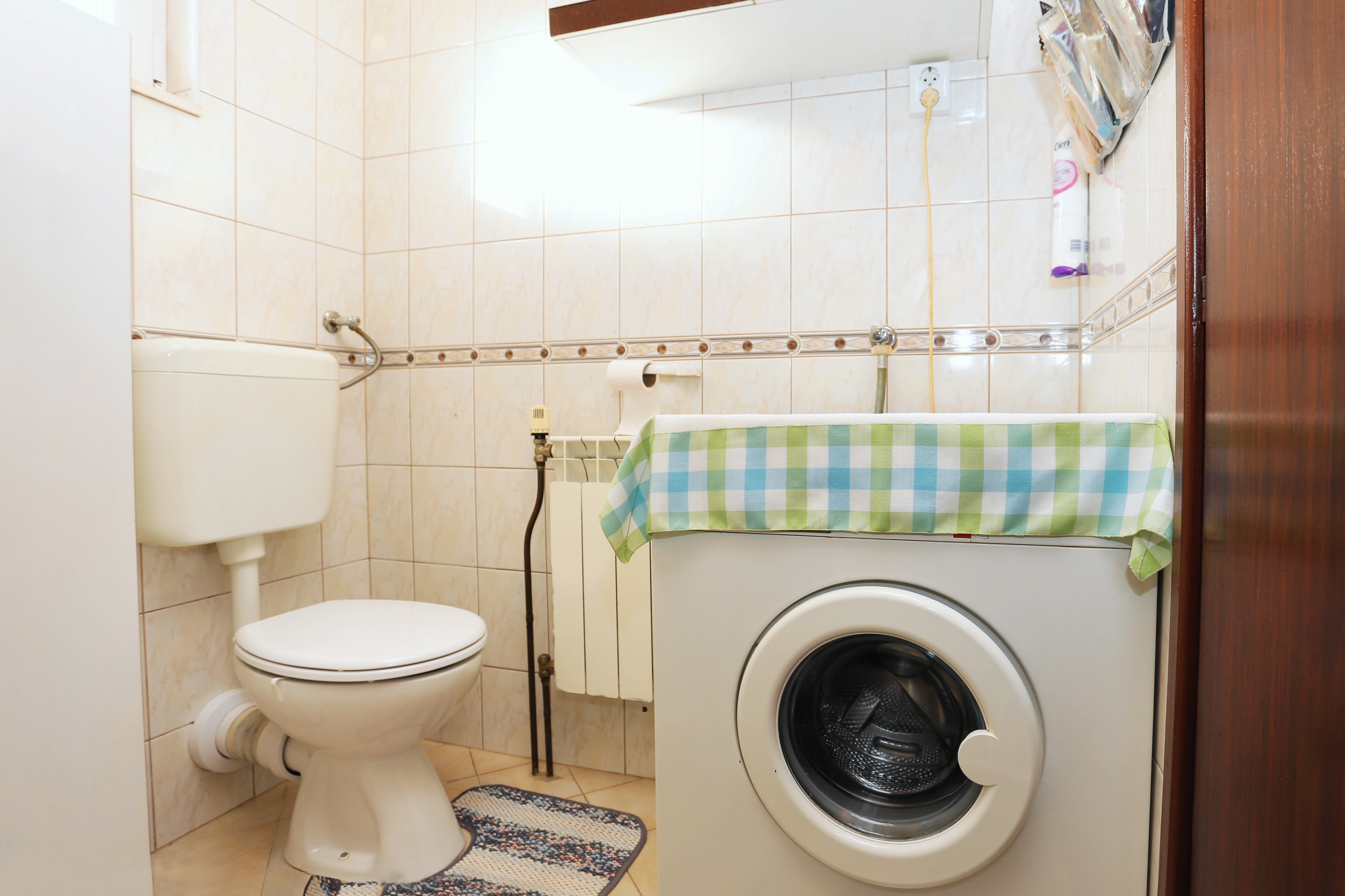 Three bedroom apartment with terrace Supetar, Brač  A-a