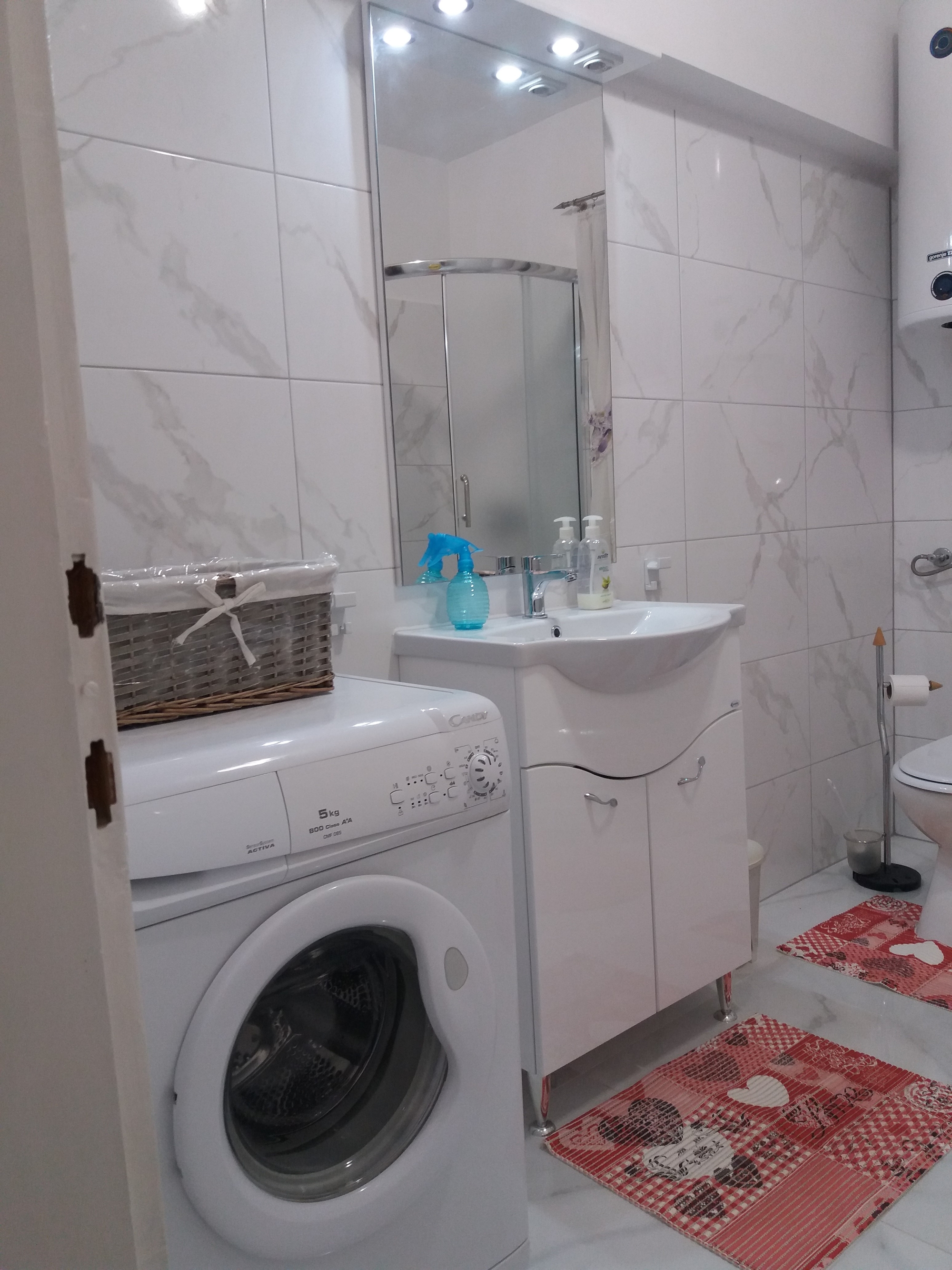 Two bedroom apartment with terrace and sea view Sumpetar, Omiš  A-a