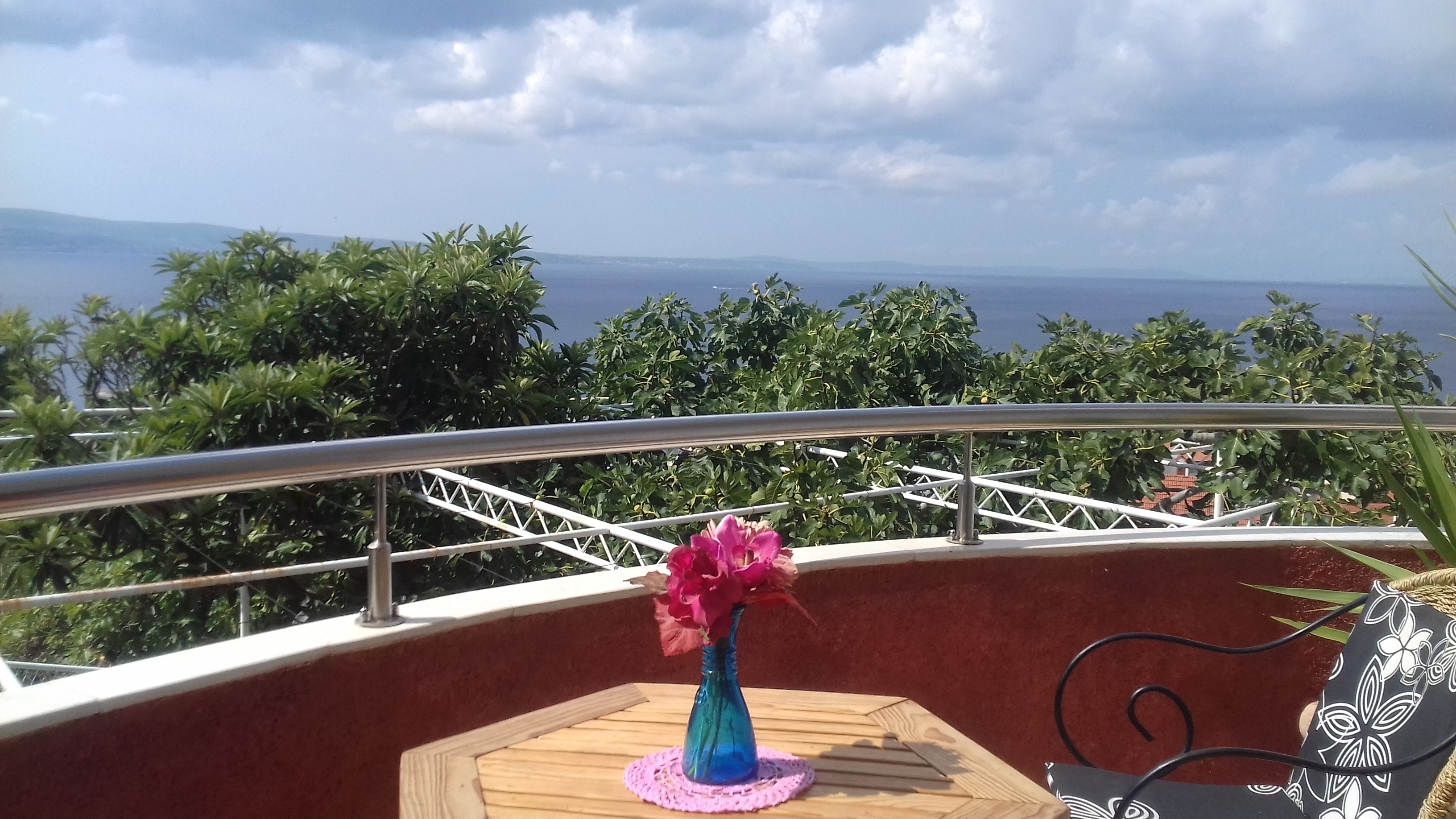 Two bedroom apartment with terrace and sea view Sumpetar, Omiš  A-a