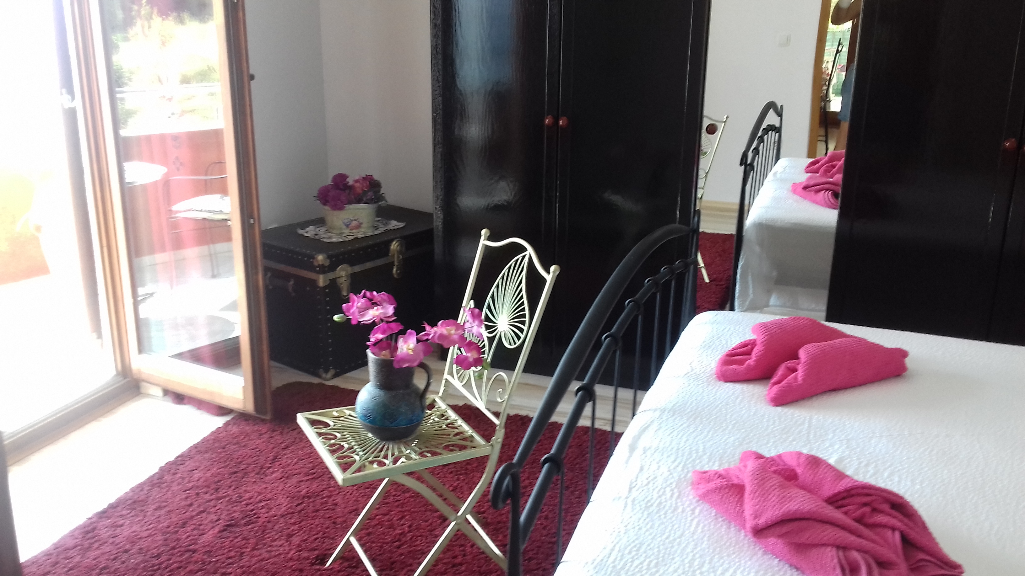 Two bedroom apartment with terrace and sea view Sumpetar, Omiš  A-b