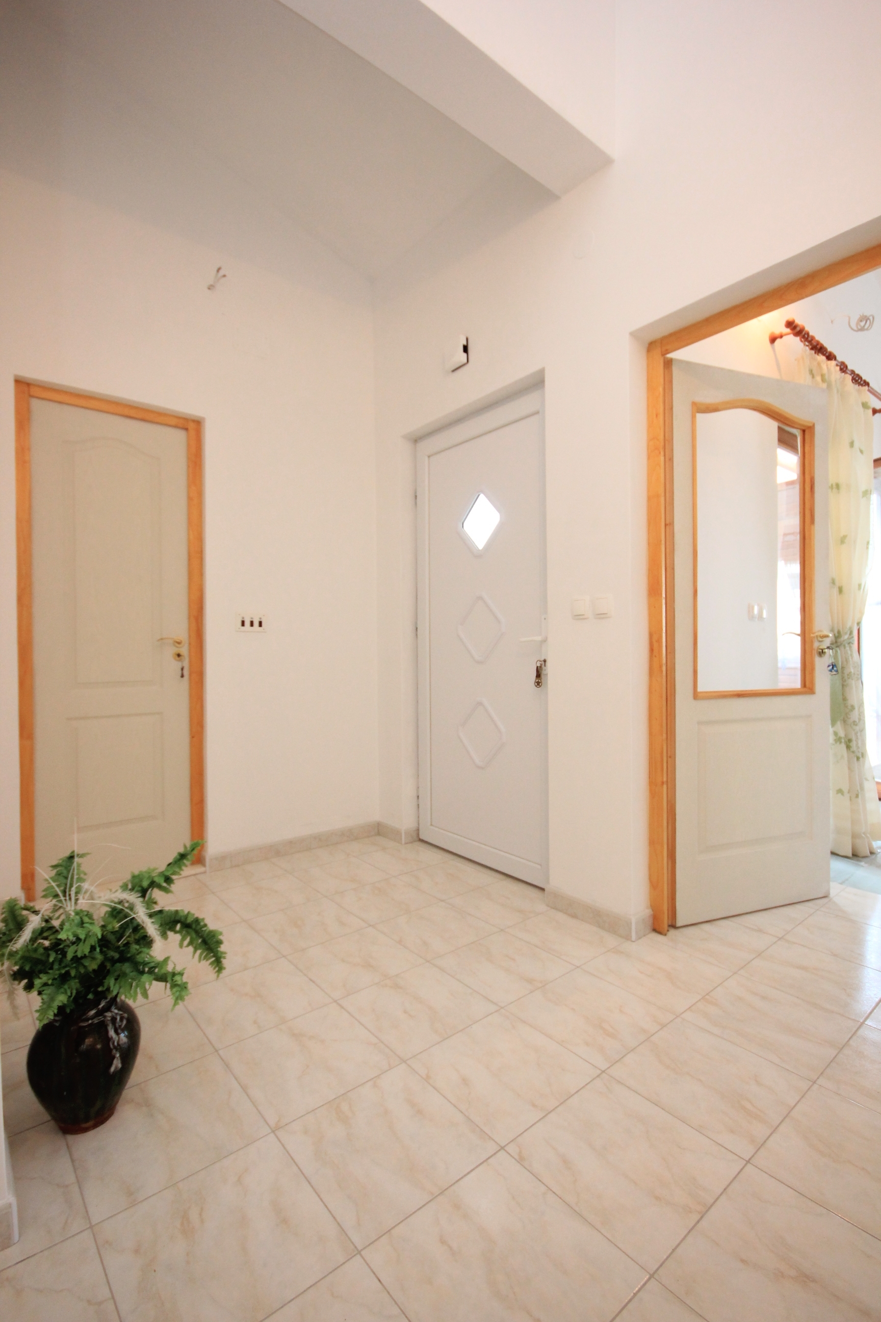 Two bedroom apartment with terrace and sea view Sumpetar, Omiš  A-b