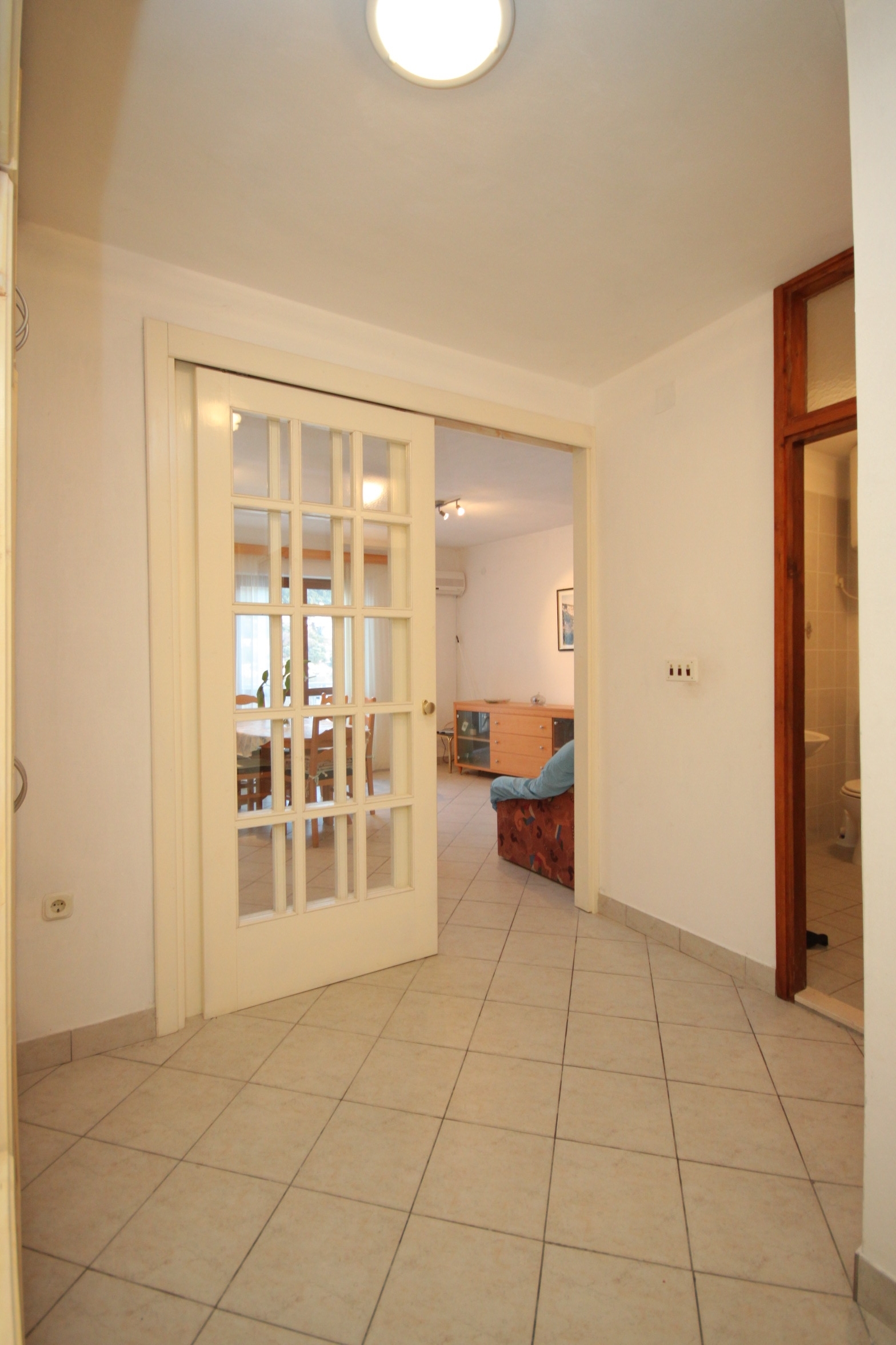 Two bedroom apartment with balcony and sea view Brna, Korčula  A-b