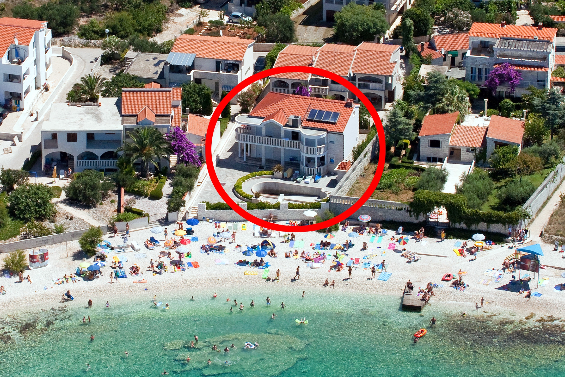 Jednosobni apartman uz plažu Rogoznica  A-a