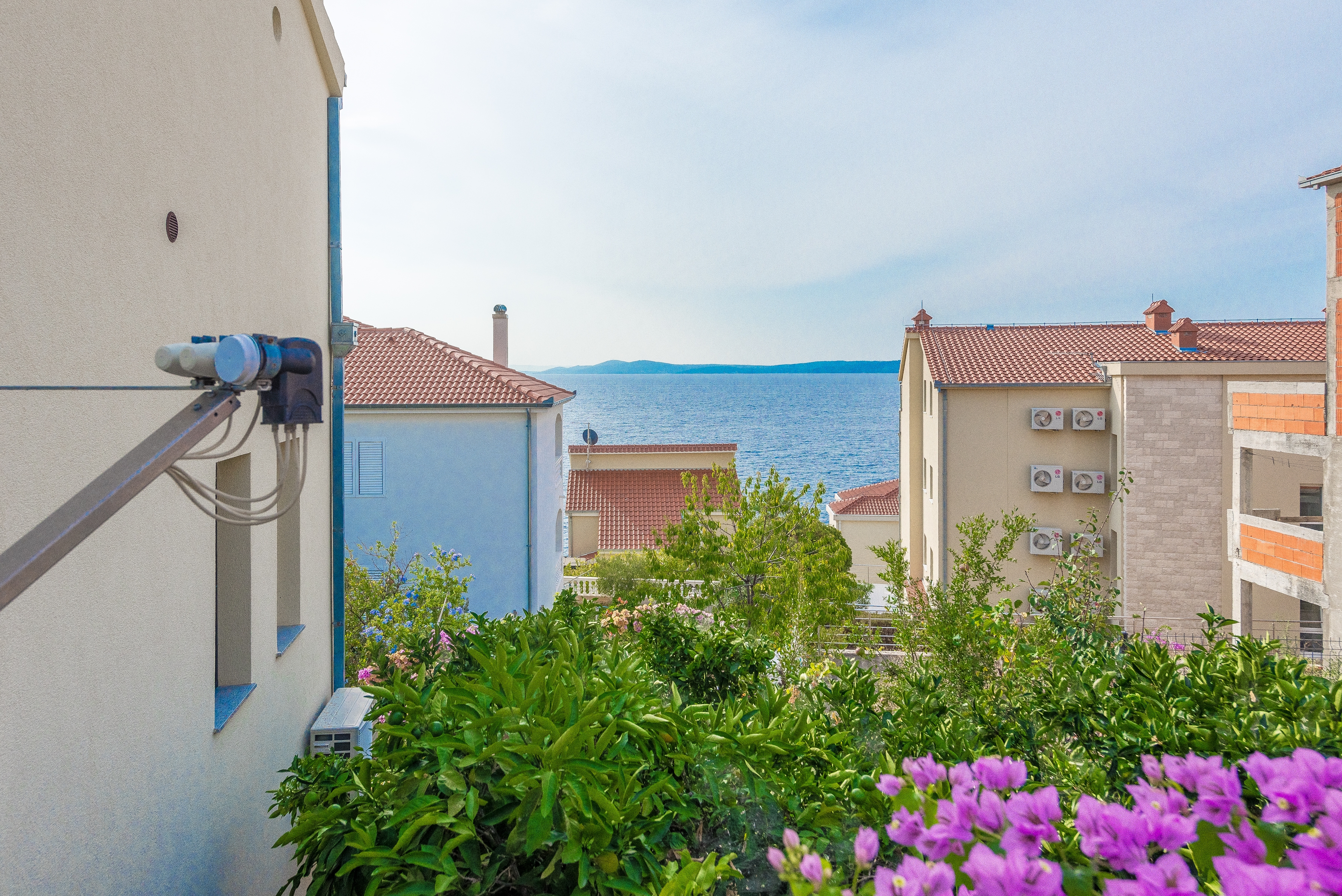 Two bedroom apartment with terrace and sea view Bušinci, Čiovo  A-a